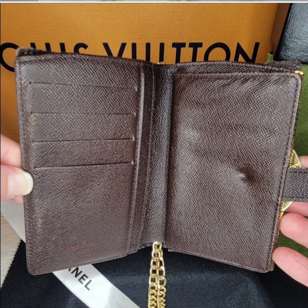 Louis Vuitton Brown and Gold Wallet - Picture 5 of 8